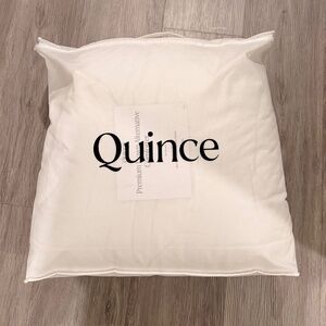 QUINCE Premium Down Alternative King/Cal King Size Duvet Cover NEW $160!!